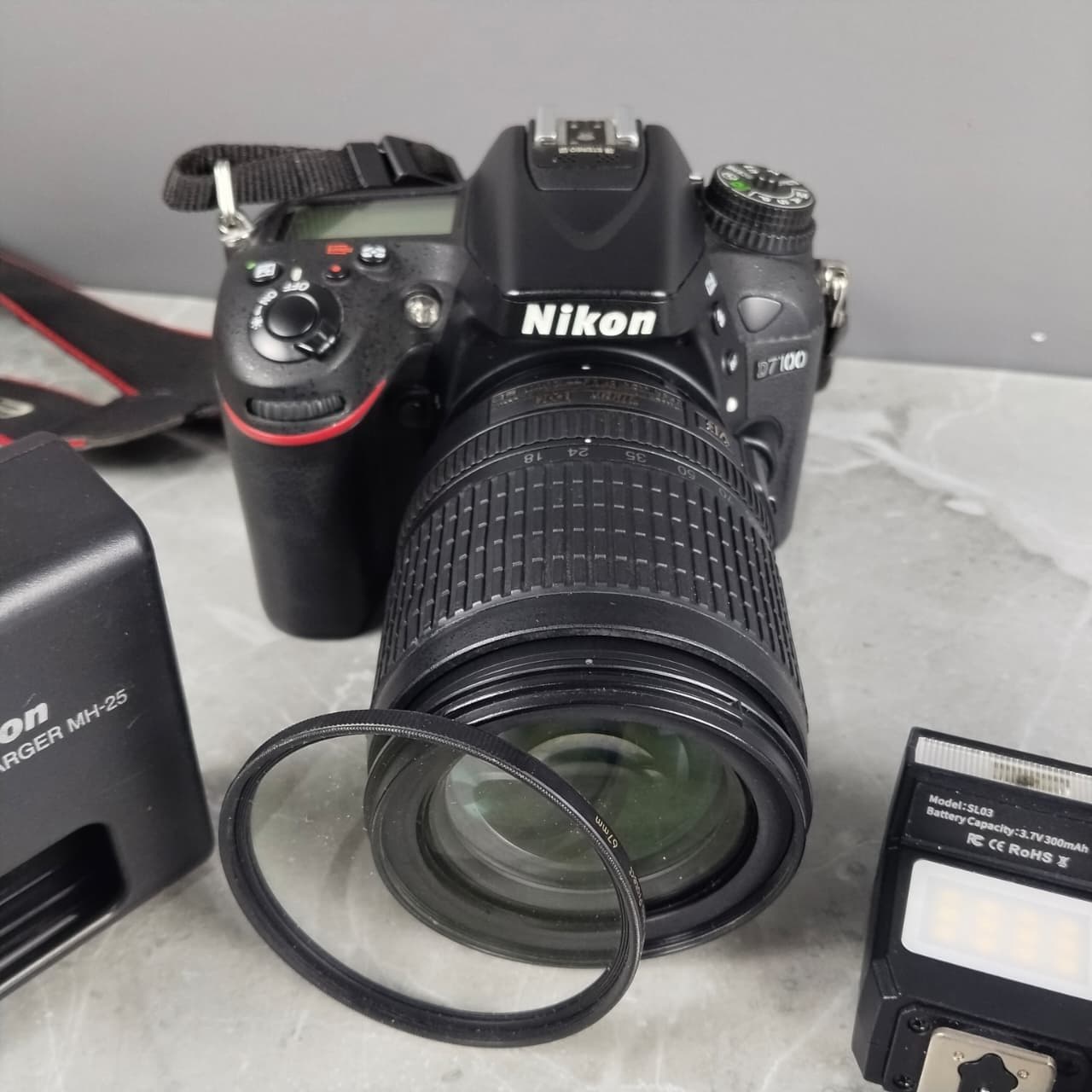 Nikon D7100 Kit 18-105mm VR