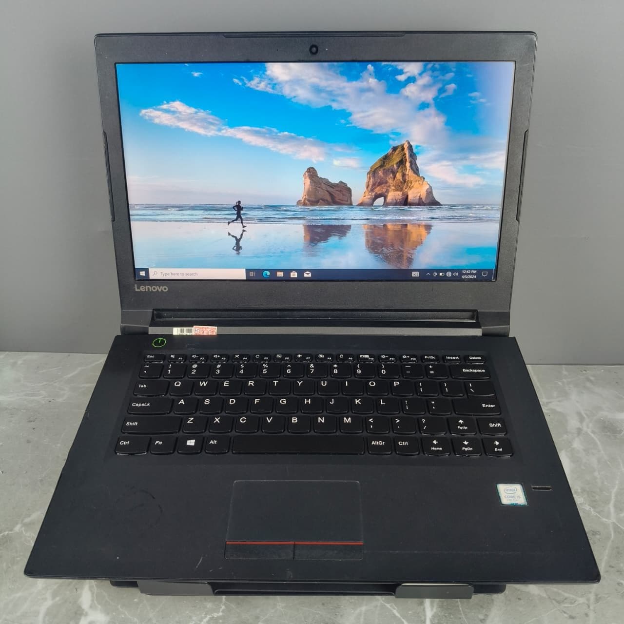 Lenovo V310