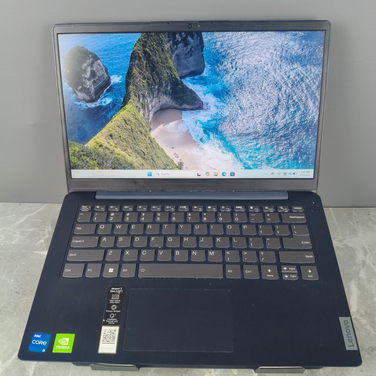 Lenovo IdeaPad Slim 3