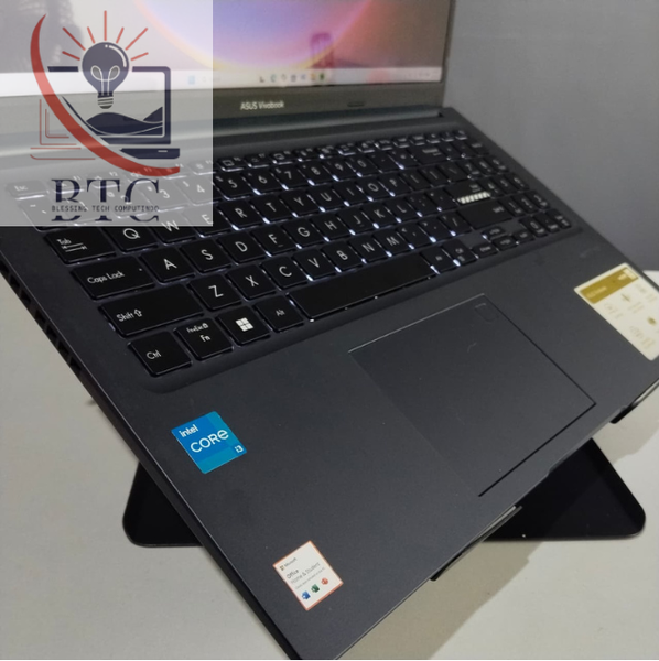 ASUS VivoBook X150ZZA