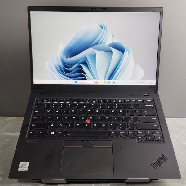 Lenovo ThinkPad X1 Carbon